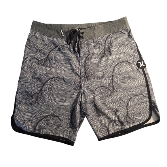 Hurley Men’s Board Shorts Size 31 Gray Black Swim Trunks Surf Beachwear - Picture 3 of 10